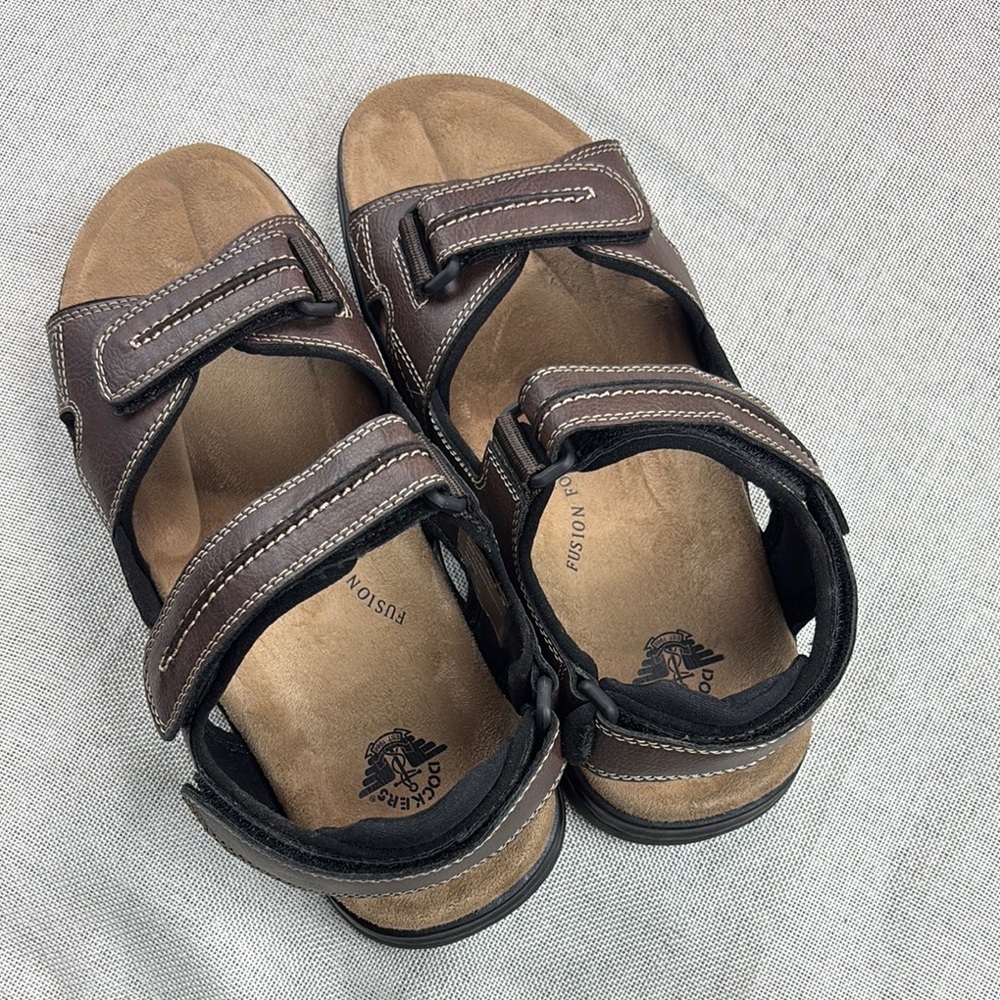 Dockers Men's Brown Newpage River Sandals Shoes Size 9M